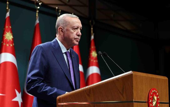 Cumhurbaşkanı Erdoğan: 'Türkiye Cumhuriyeti olarak bu alçak saldırıyla verilmek istenen mesajları buruşturup çöpe attık'