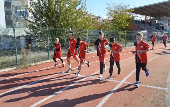 Lüleburgaz'da Atletizm Yarışması Düzenlendi