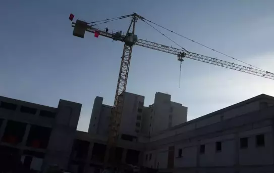 Atatürk'ü Anarken 80 Metre Yüksekte