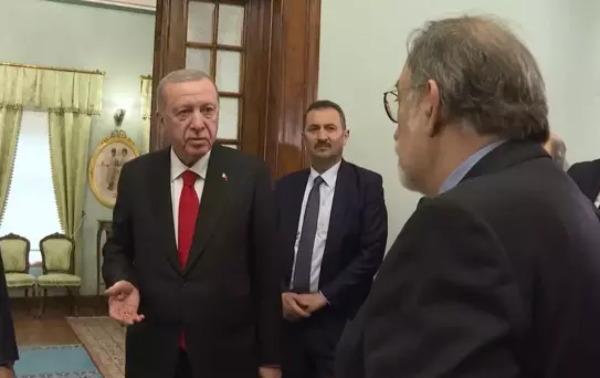 Atatürk'ün fotoğrafını gören Erdoğan, hemen Murat Bardakçı'ya döndü: Hala konuşuyorlar ya!