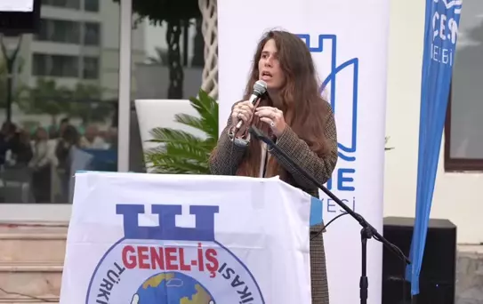 Çeşme Belediyesi ile DİSK Arasında Tarihi Toplu İş Sözleşmesi İmzalandı