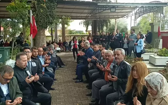 Adana'da şehit Kaymakam Saim Bey mezarı başında anıldı