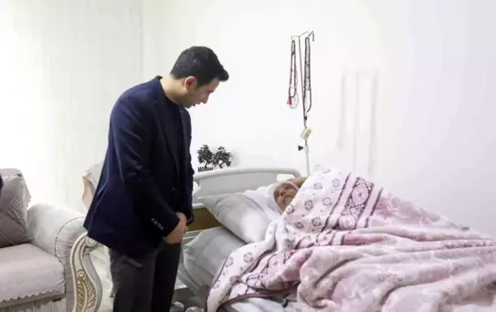 Kaymakam Güzel, Yaşlı ve Engelli Vatandaşları Ziyaret Etti