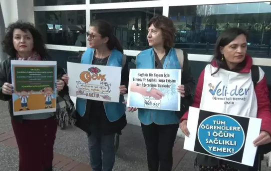 Çocuk Hakları Günü'nde İzmir'de Açıklama