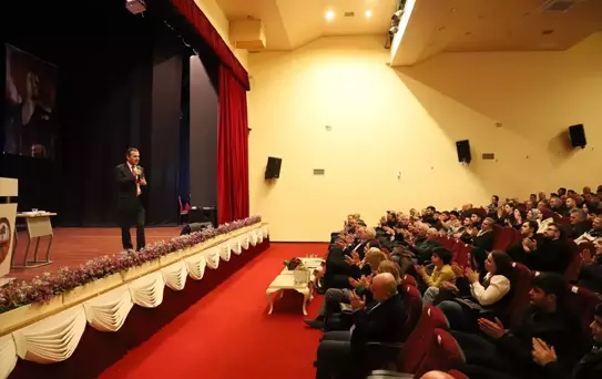 Atatürk'ün Turhal'a Gelişi Törenle Kutlandı