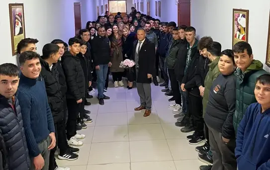 Müdüre Sürpriz Öğretmenler Günü