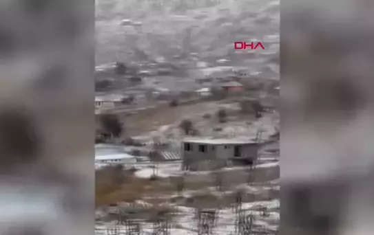 Alanya'da Mevsimin İlk Kar Yağışı, Deniz Keyfi Devam Ediyor