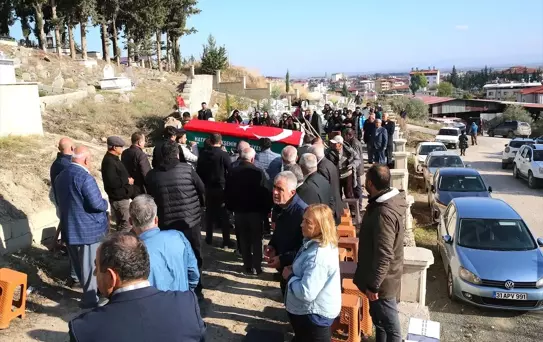 CHP'li Eski Milletvekili Gökhan Durgun Toprağa Verildi