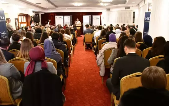 Üsküp'te Şiir Şöleni