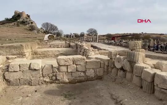 Kastabala Antik Kenti'nde Yeni Tapınak Kalıntıları Bulundu