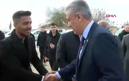 Pençe-Kilit şehidi mezarı başında anıldı