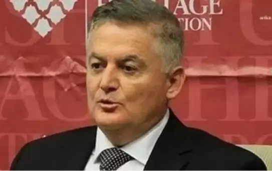 Ahmet Zeki Üçok İYİ Parti'den İstifa Etti