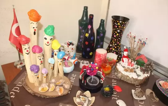 Bafra'da Kadınlara Jel Mum Kursu