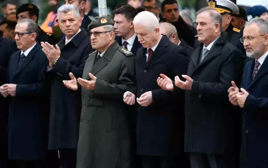 Mehmet Akif Ersoy, vefatının 88'inci yılında anıldı