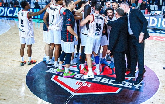 Manisa Basket Beşiktaş'ı Yendi