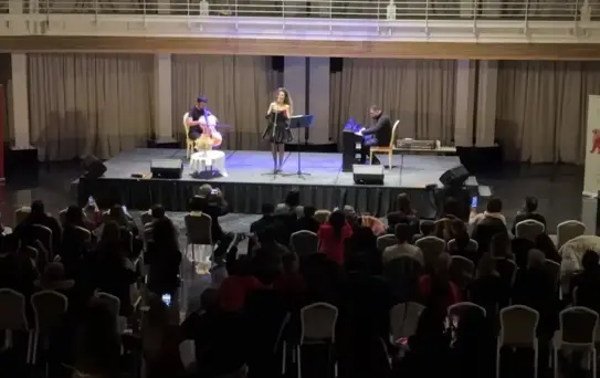 Van'da Çok Dilli Müzik Konseri