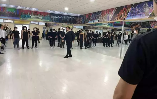 Bursa Büyükşehir Belediyesi Şehir Tiyatrosu Yeni Yetenekler Arıyor
