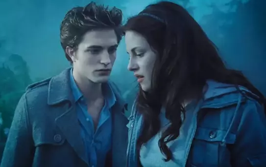 Robert Pattinson'dan yıllar sonra gelen Alacakaranlık itirafı: Ona mı takıldınız?