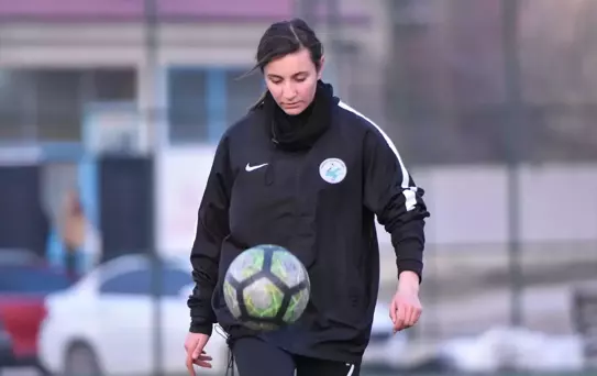 Vangücü Spor'un Golcüsü Havin Güven'in Başarısı