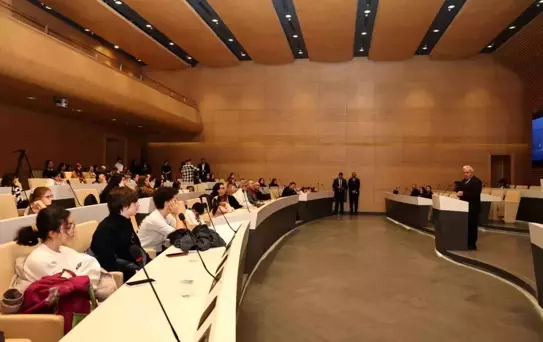 Çocuklar Müzikle Dayanışma İçin Bir Araya Geldi