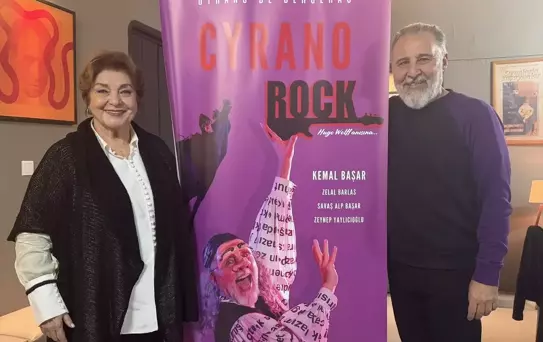 Cyrano Rock, Dilek Türker'in 80. Yaşında Sahnelendi