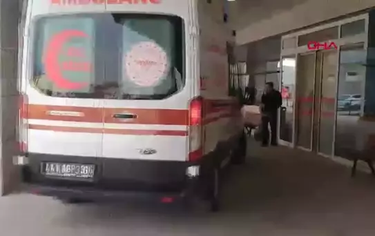 Boşandığı Eşini Bıçaklayan Koca Tutuklandı