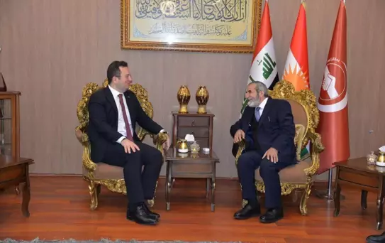 Başkonsolos Topçu, Yekgirtu Lideri Bahaddin ile Görüştü