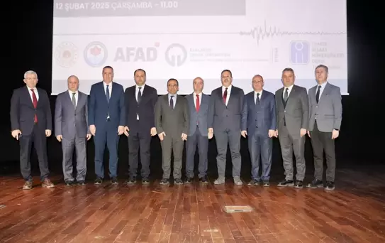 Ege Denizi'ndeki Depremler Bilimsel Olarak İzleniyor