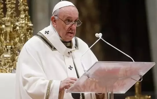 Papa Franciscus hastaneye kaldırıldı