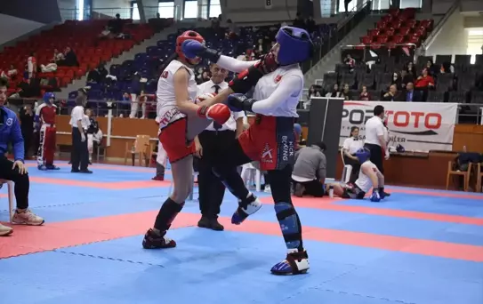 Ordu'da Kick Boks Şampiyonası Tamamlandı