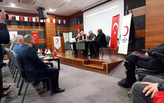 Kızılay Çorlu Şubesi'nde Ali Can Yılmaz Tekrar Başkan Seçildi