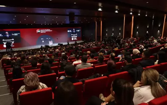 İletişim Başkanlığının düzenlediği 'Suriye'nin Güvenliğinde Türkiye'nin İstikrarlaştırıcı Gücü' paneli başladı