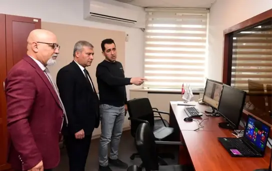 Rektör Adıgüzel, Engelliler Enstitüsünü Ziyaret Etti