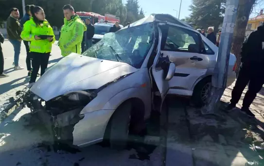 Denizli'de Motosiklet ve Otomobil Kazası