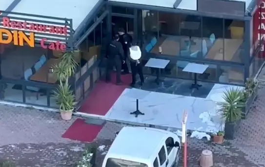 Alacak Meselesi İnfazı: Restoran Sahibi Öldürüldü