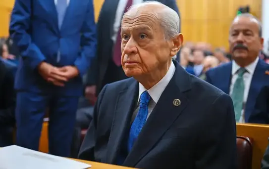 'Bahçeli vefat etti' diyen Gelecek Partili başkan partisi tarafından görevden alındı