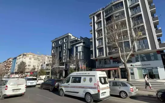 Çorlu'da Balkonundan Düşen 84 Yaşındaki Adam Hayatını Kaybetti