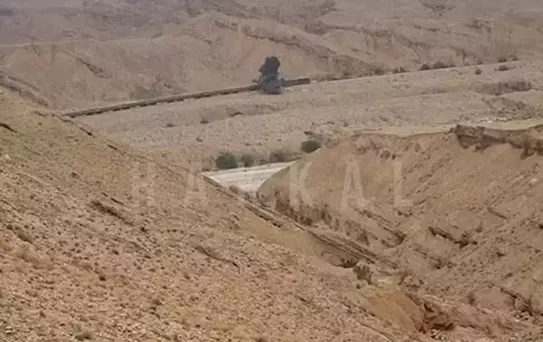 Pakistan'da çok sayıda kişinin öldüğü tren saldırısına ait görüntüler ortaya çıktı