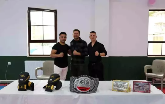 Osmanelispor, Kickboks Dünyasının Yıldızı Erkan Varol ile Sözleşme İmzaladı