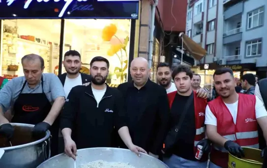 Gönen'de Ramazan İftar Sofraları Birlik ve Beraberliği Güçlendiriyor