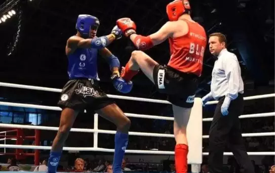 Muaythai Aday Hakem Kursu Van'da