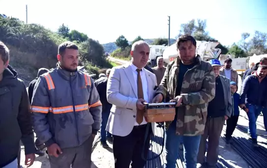 Aytekin Kaya, Arzular Mahallesi'nde Köprünün Temelini Attı