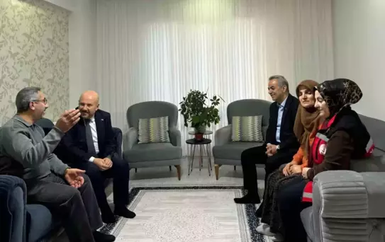 Aile ve Sosyal Hizmetler Bakanlığı personeli şehit aileleri ile iftarda buluştu