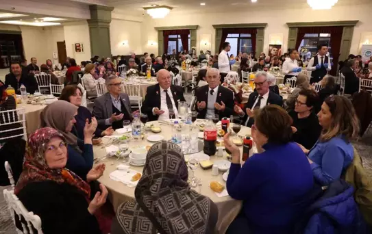 Başkan Kurt iftarda şehit aileleri, gaziler ve yakınları ile buluştu