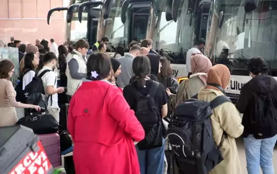 Samsun Otogarında Bayram Hareketliliği