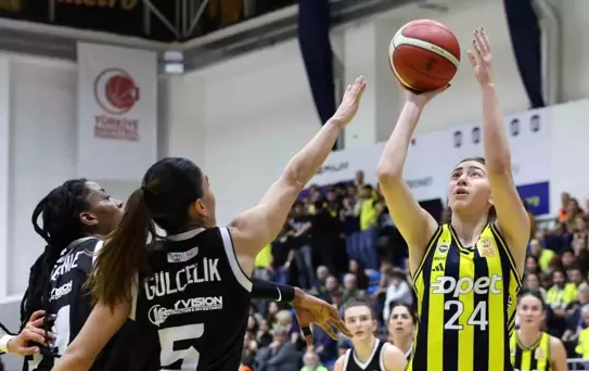 Fenerbahçe, Beşiktaş'ı Farkla Yendi