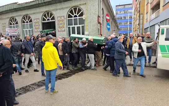 Kastamonu'daki Kaza: Baba, Oğul ve Hala Hayatını Kaybetti