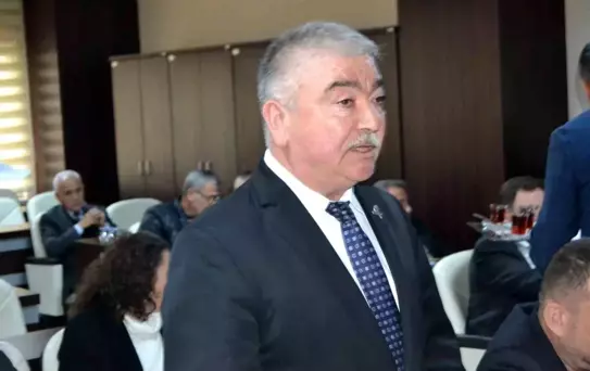Giresun Belediye Meclisi'nde İmamoğlu Tartışmaları