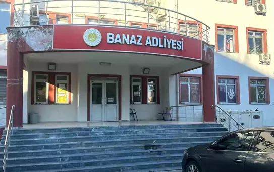 Uşak'ta ölümcül kaza: Sürücünün kafasında mermi tespit edildi