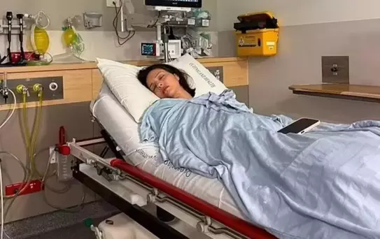 Ünlü model, genç yaşta kansere yenik düştü